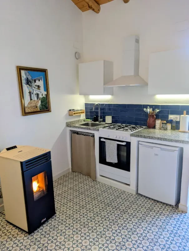 Casa Andaluza Kitchen 877x660px