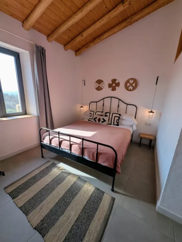 pink bedroom